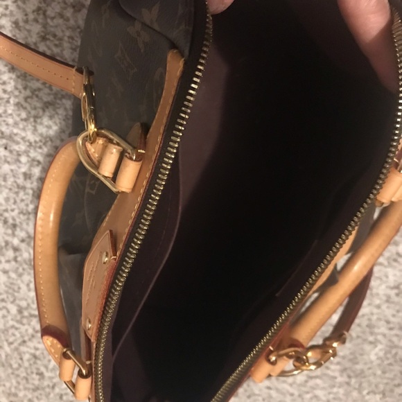 Louis Vuitton bags - Picture 7 of 12